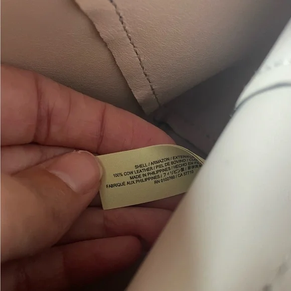 KATE SPADE Black and Light Pink Leather Crossbody Purse - Picture 7 of 13